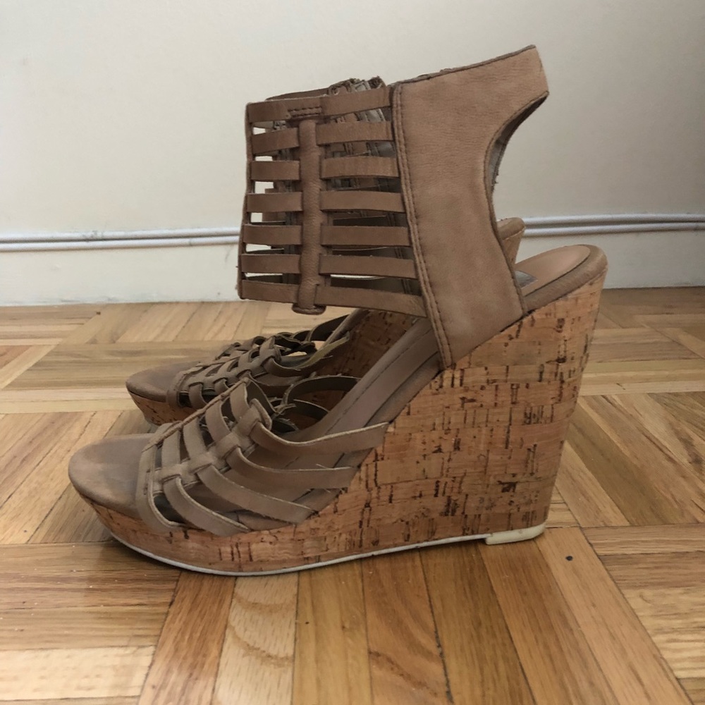 Dolce Vita wedge with ankle support